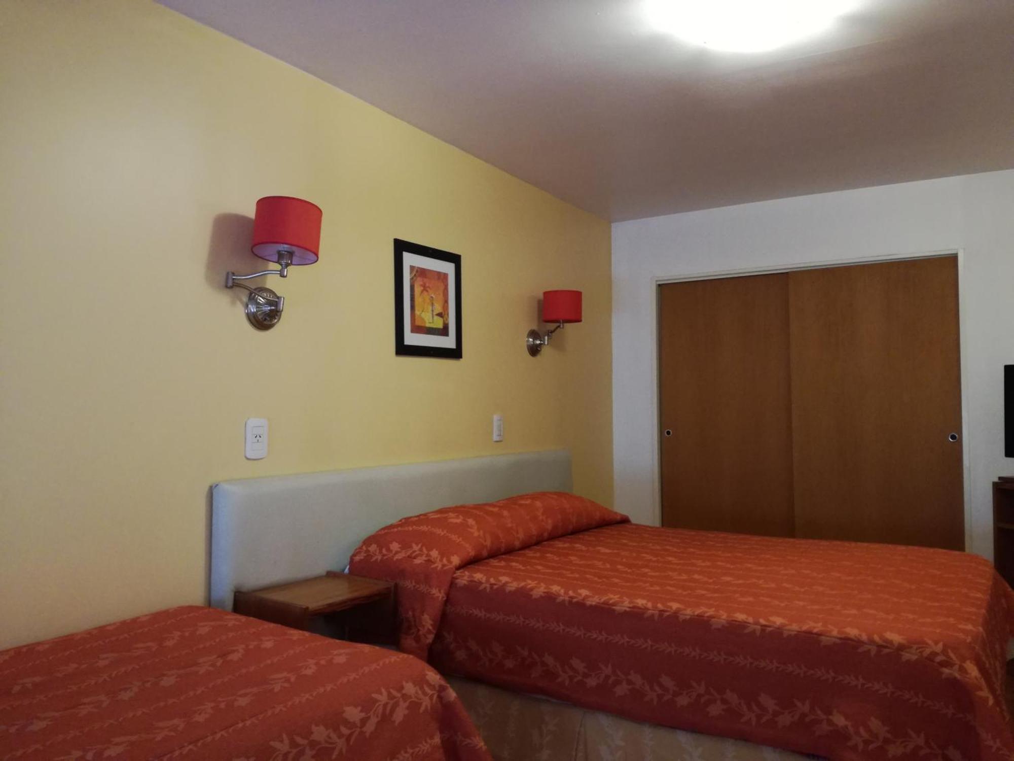Hotel Crystal Neuquén Екстериор снимка